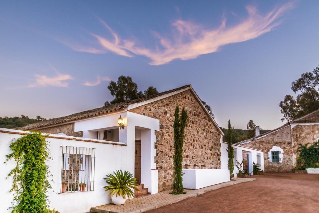 Balneario Aguas De Villaharta Exterior foto